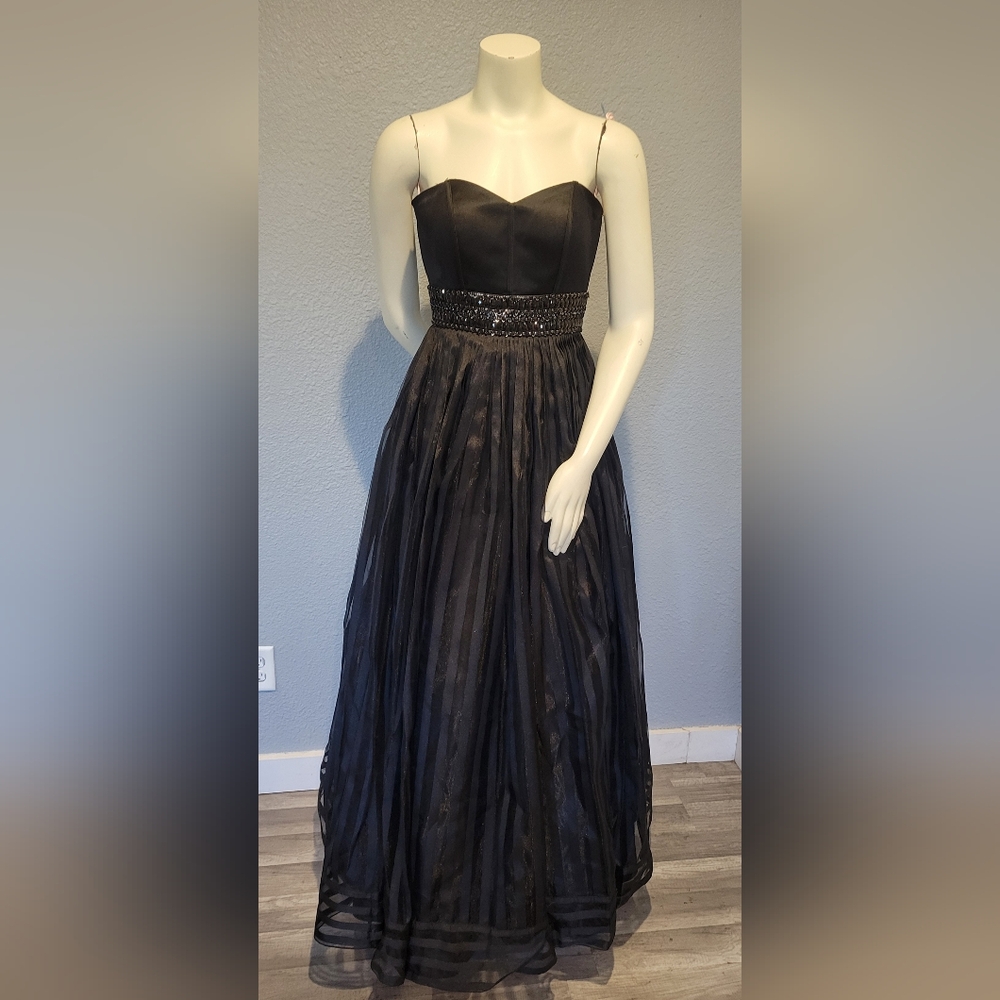 Rachel Allan Black Strapless Gown With Corset And Bra 3 Layer Size 2 - Picture 4 of 16